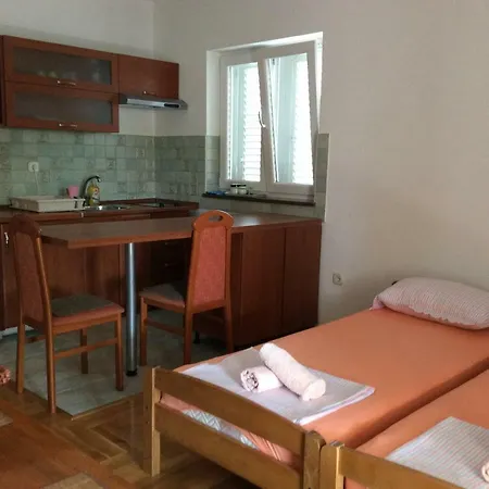 Apartmani Svit Gostinjska kuća 3*