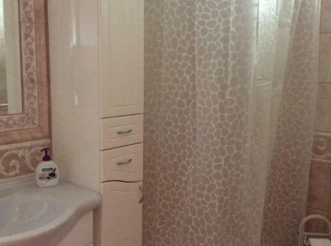 게스트하우스 Apartmani Svit 3*