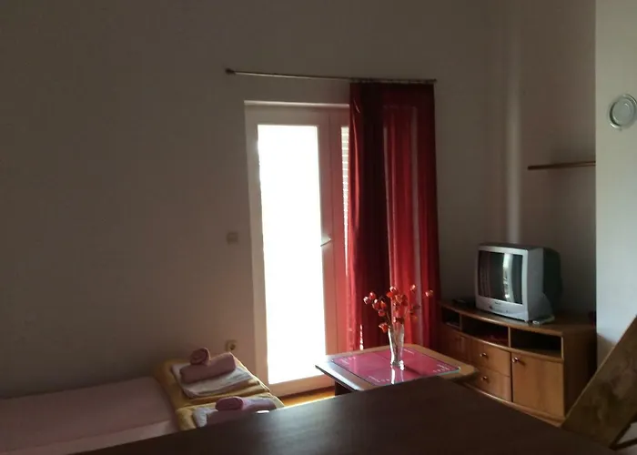Apartmani Svit 게스트하우스 자다르